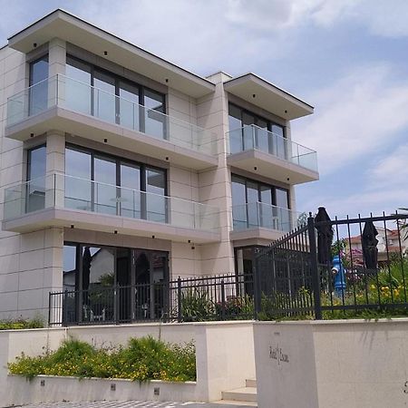 Hotel Oscar Kastela Ngoại thất bức ảnh