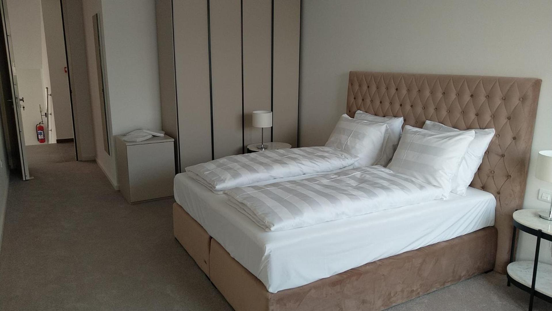 Hotel Oscar Kastela Ngoại thất bức ảnh
